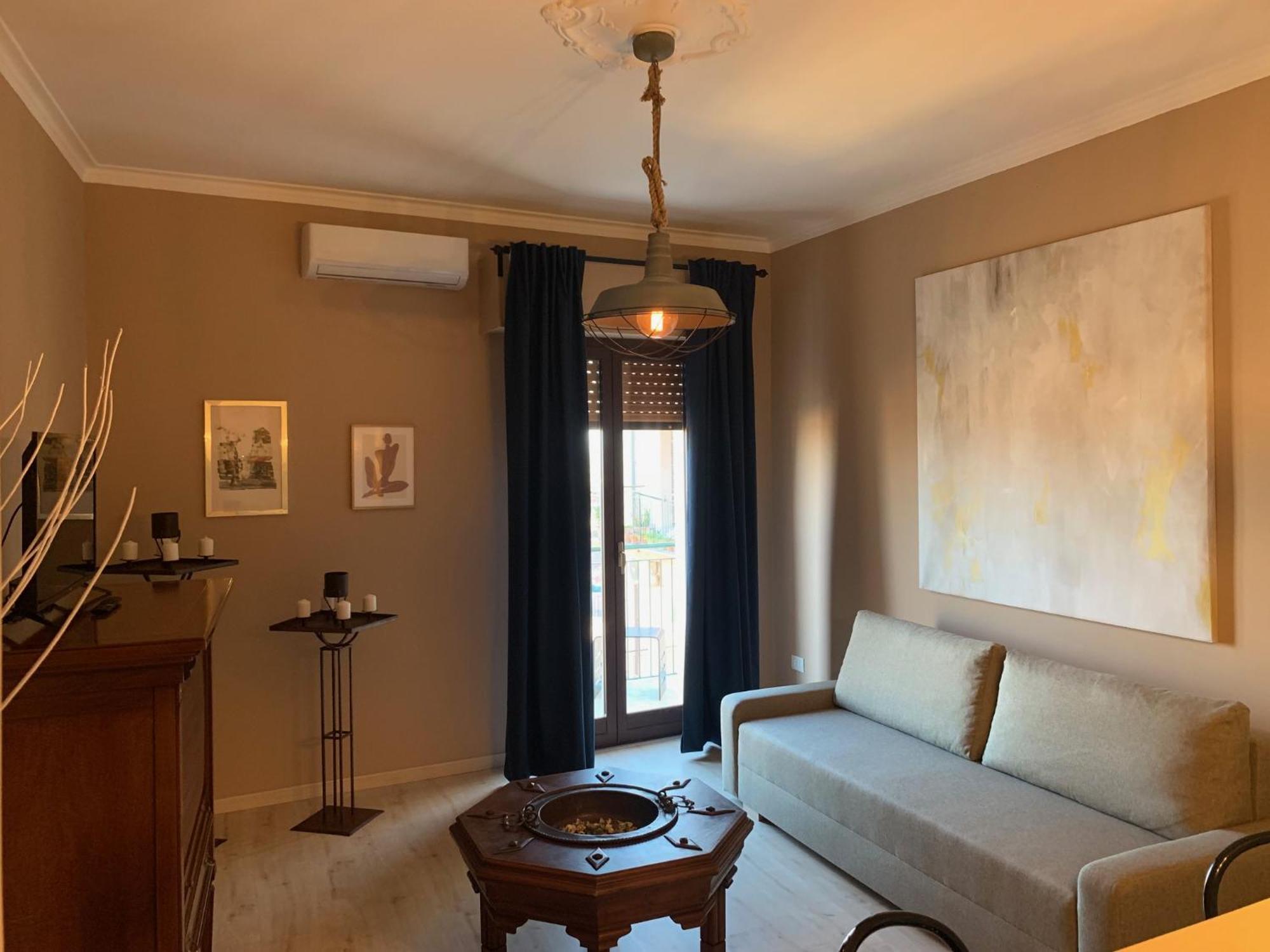 Penthouse Garibaldi Apartment คาตาเนีย ภายนอก รูปภาพ